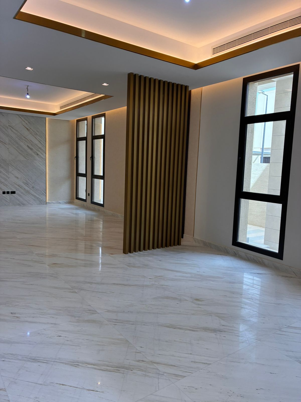 4BR Etoile by Elie Saab — Sedra Villa for Rent thumbnail 2