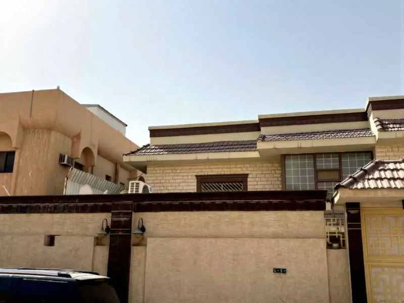 5BR Villa for Sale — Ibn Abdulrazzaq St, Al Olaya, Riyadh — photo 1