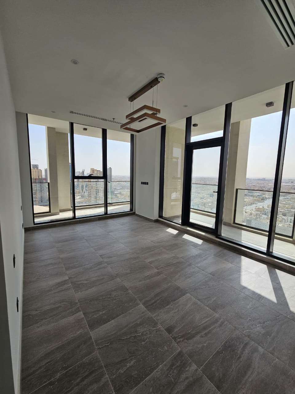 Exclusive high‑floor apartment for sale in Sufana Tower 2, Riyadh thumbnail 7