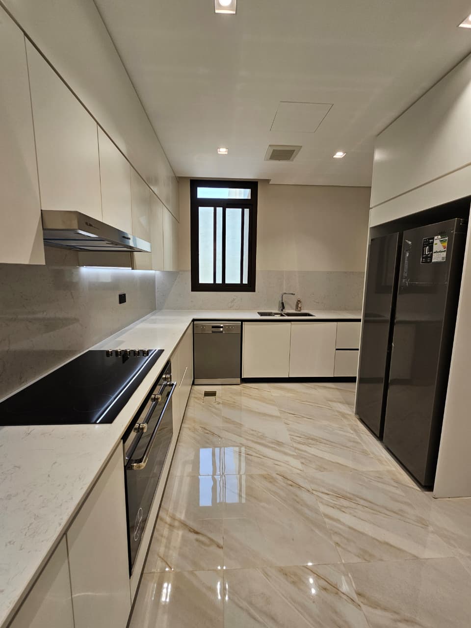 3BR Etoile by Elie Saab Villa for Rent — Sedra thumbnail 9