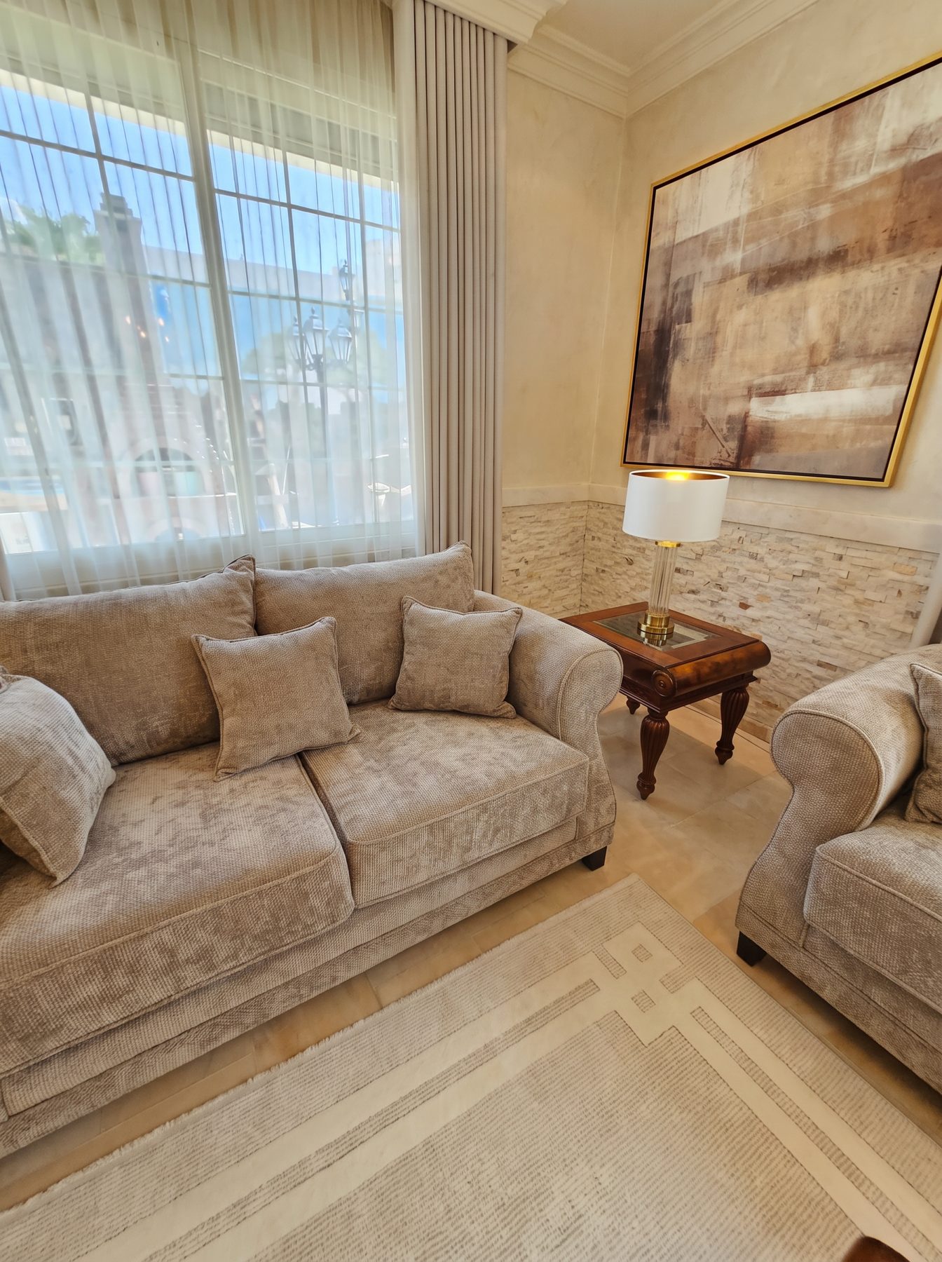 Rent a Furnished Villa with a Private Pool in Al Olaya, Riyadh thumbnail 9