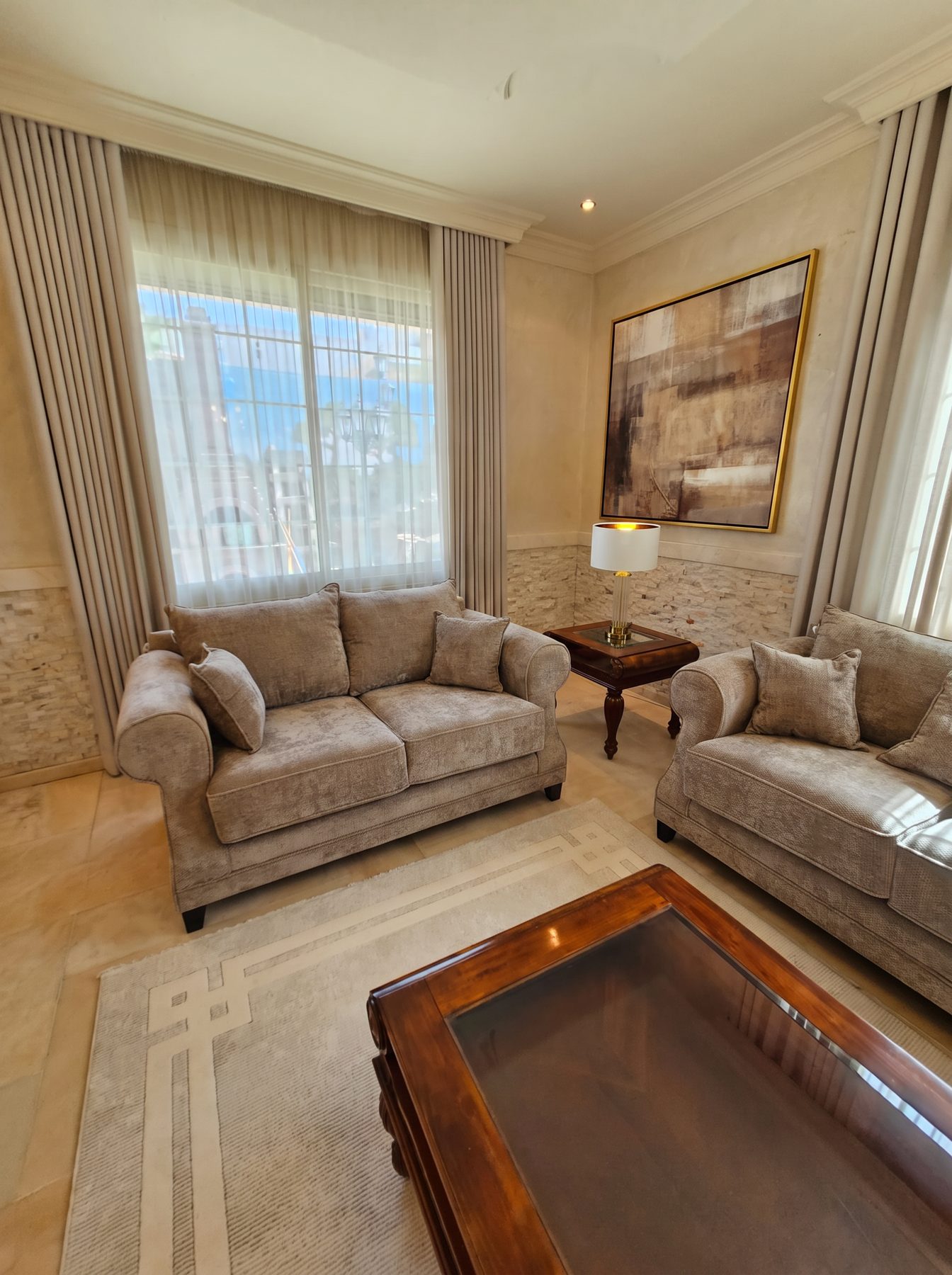 Rent a Furnished Villa with a Private Pool in Al Olaya, Riyadh thumbnail 10