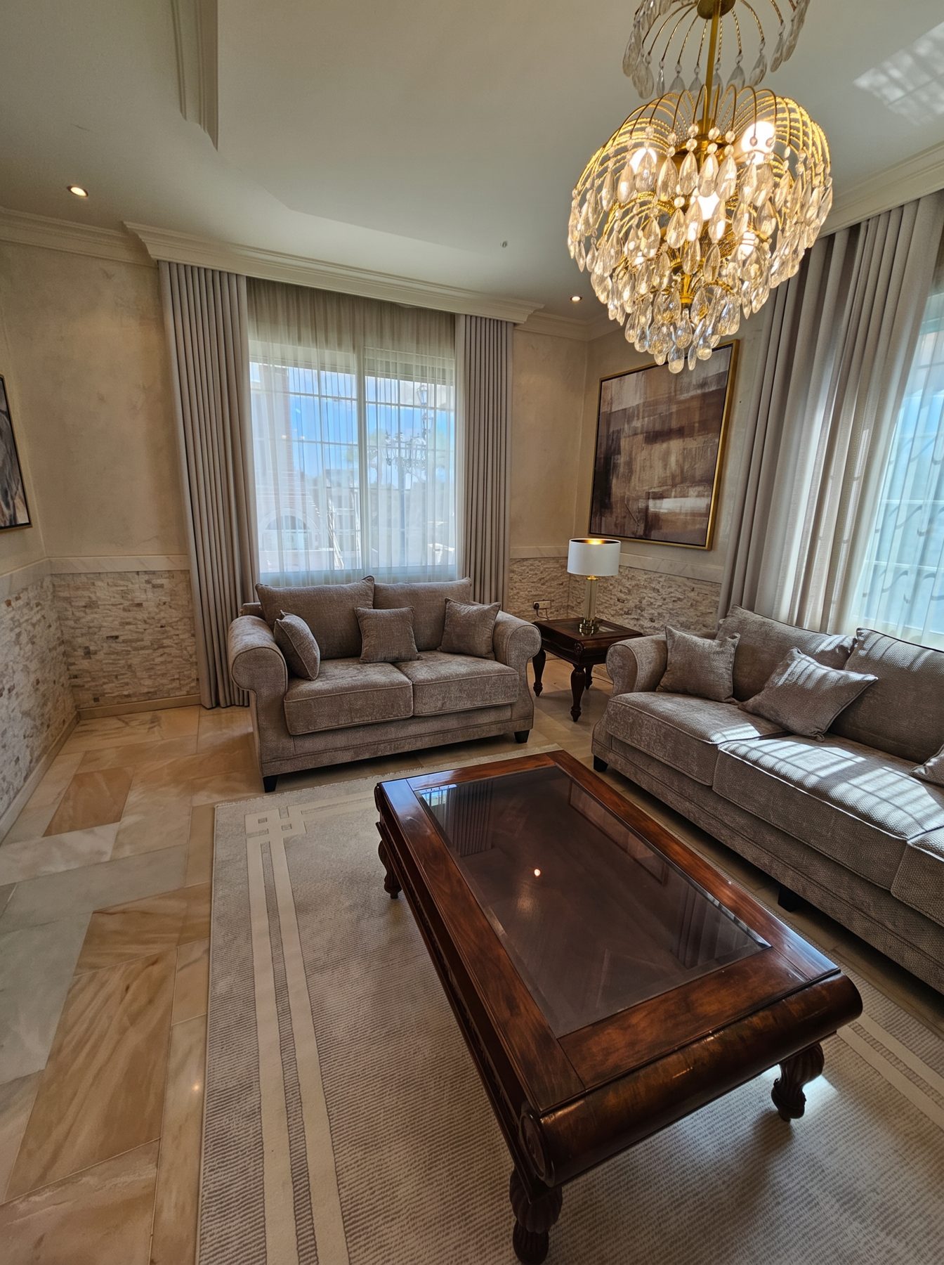 Rent a Furnished Villa with a Private Pool in Al Olaya, Riyadh thumbnail 7