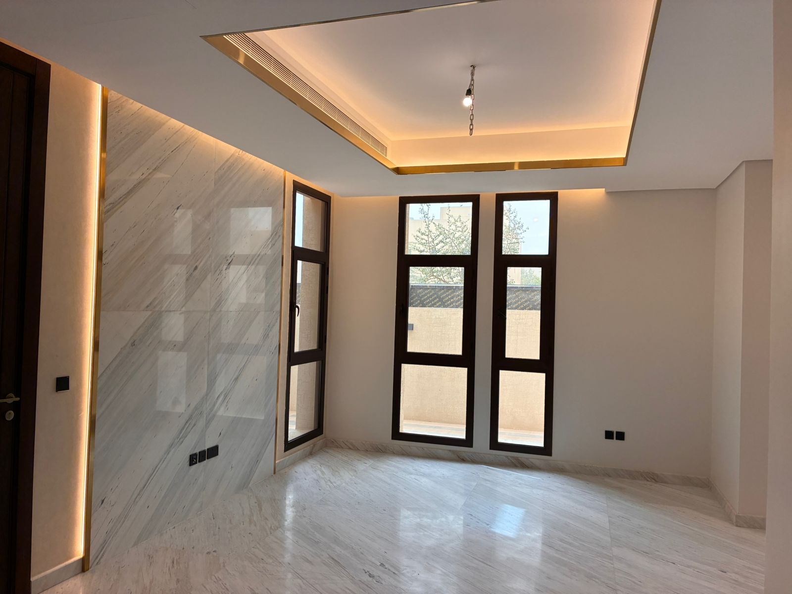 Villa For Sale in Sedra by Elie Saab thumbnail 9
