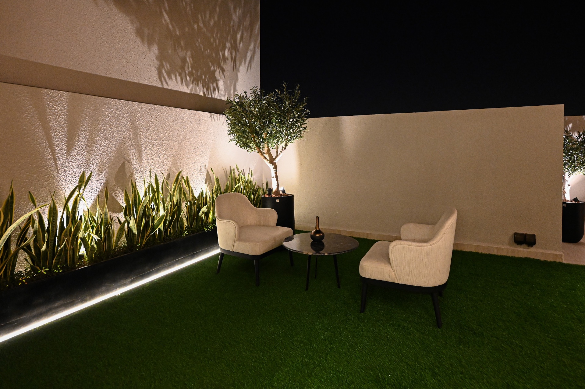 Luxury Floors at Qurtuba — view 7