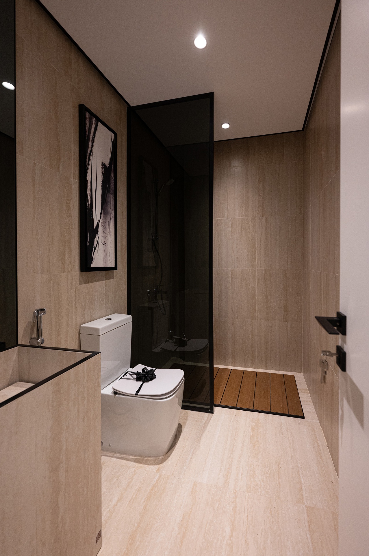 Luxury Floors at Qurtuba — view 10